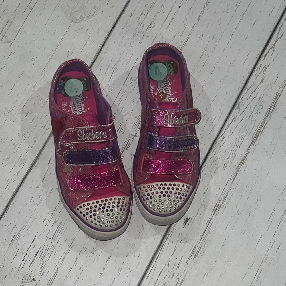 Skechers pink twinkle toes sneakers